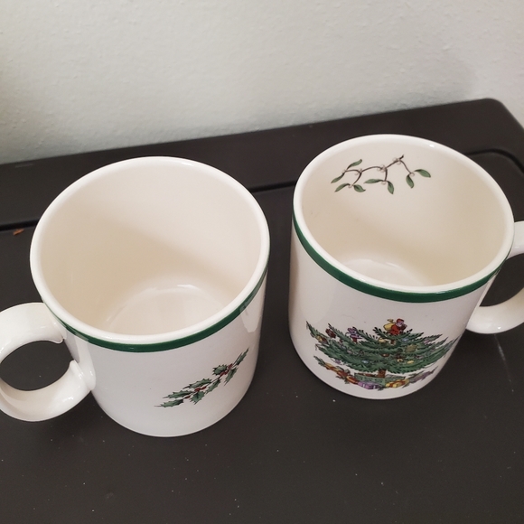 🎄 SPODE Christmas mugs set of 2 Christmas trees like new - Picture 4 of 9